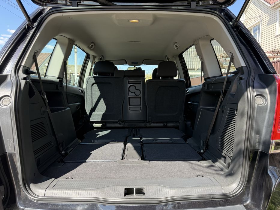 Opel Zafira з Німеччини Розмитнена 7 місць