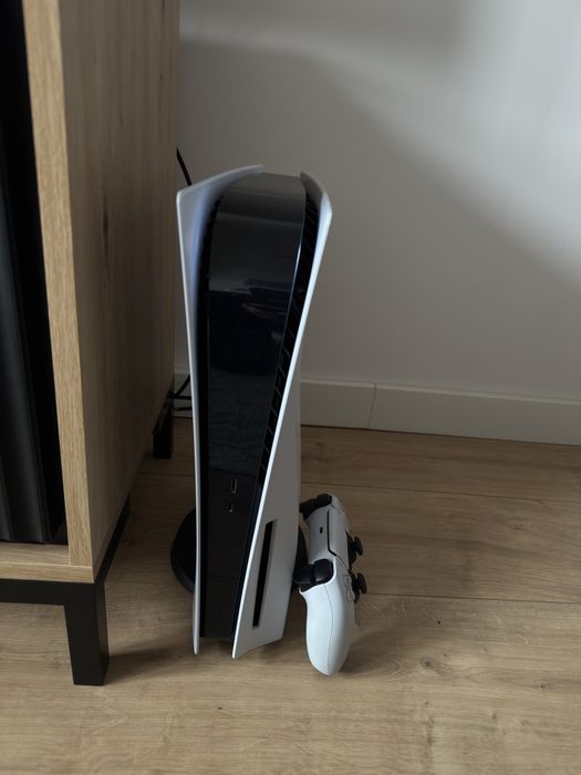 PS5 FAT 1216A | 2 Pady | Stacja Dokująca | 2 Gry