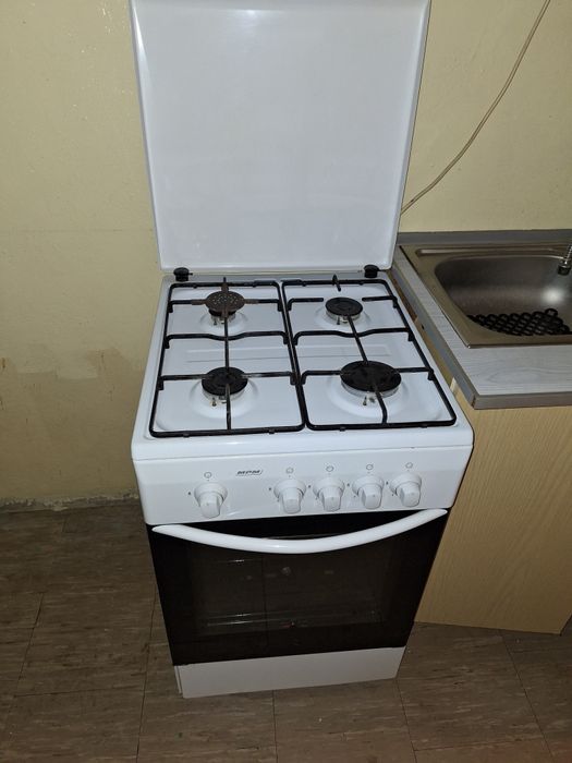 Kuchenka gazowa MPM z piekarnikiem