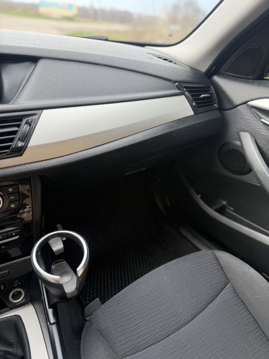 BMW x1  xDrive 2014