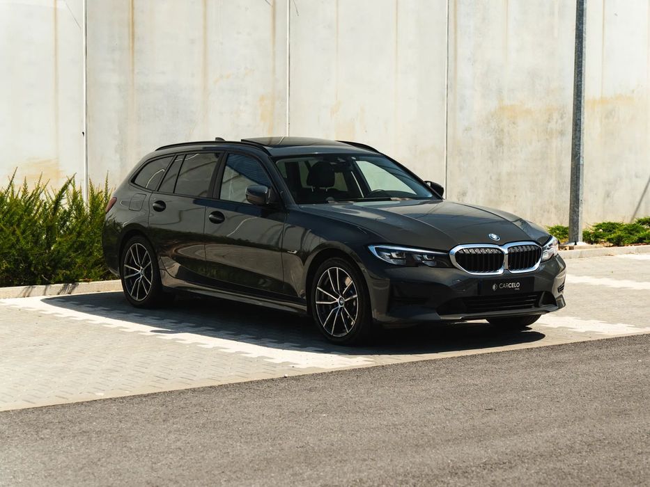 BMW 330 e Line Sport Auto