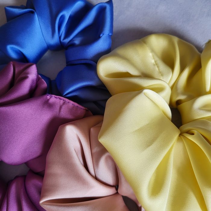 Gumki satynoqo/jedwabne scrunchie