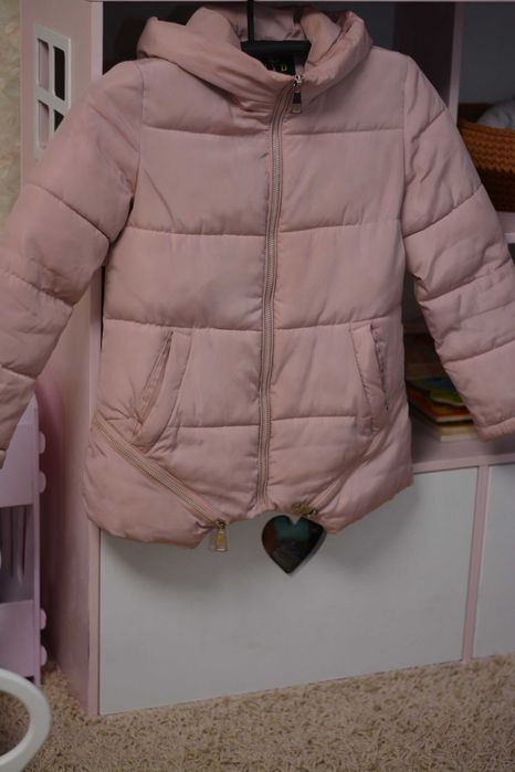 Куртка жіноча с-м (пудра), демі
