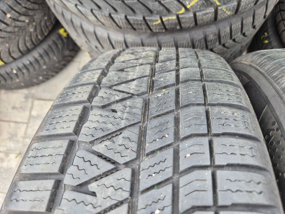 Kumho Winter WS71 225/65r17 106H N2711