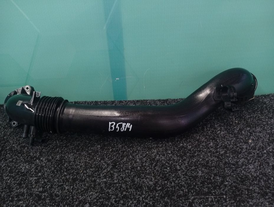 Патрубок повітряний BMW B58 13719455373 Воздуховод впускной Трубка