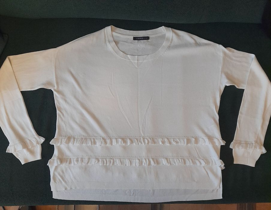 Білі джемпери, кофти .