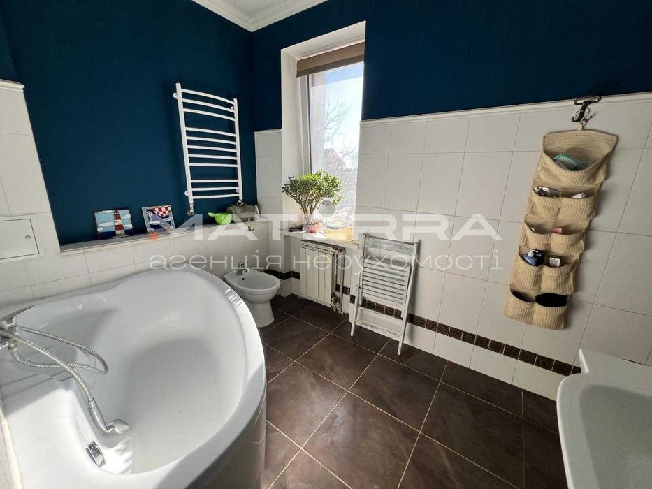 Боярка будинок 380 м² | 2 сім’ї або бізнес | 8 кімнат