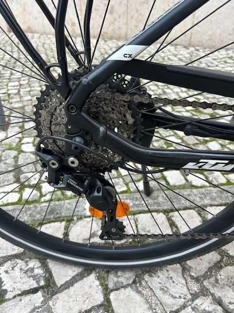 Bicicleta KTM Macina Sport electrica