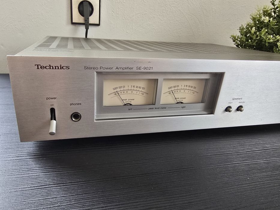 Technics SE 9021