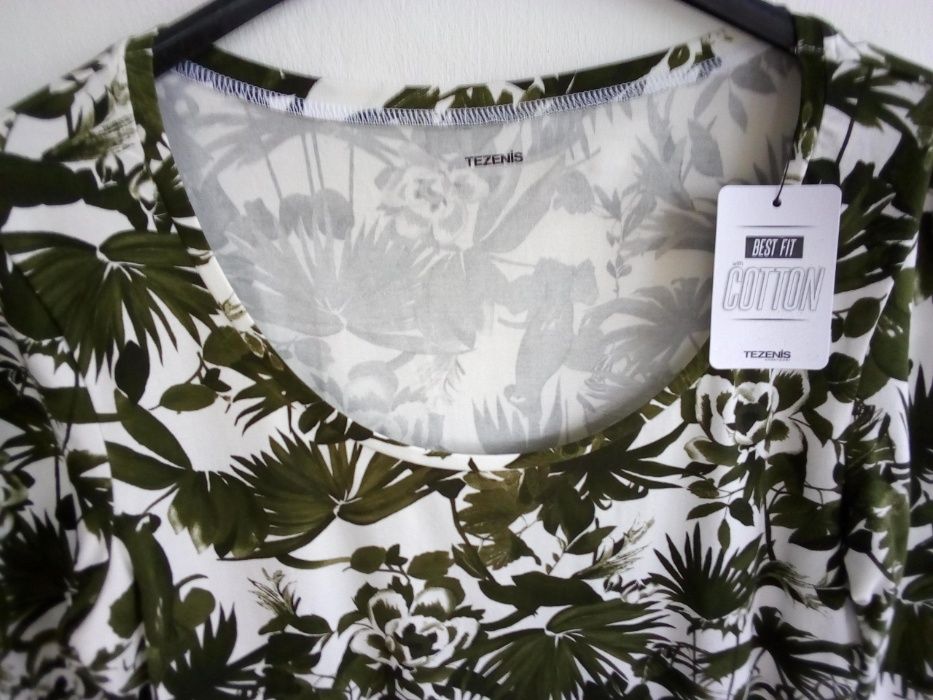 Blusa padrão verde - Tezenis - Tamanho L - Nova!