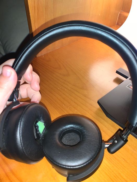 Headphones AKG N60NC WIRELESS BLUETOOTH