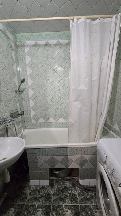 Продаж  2-кімн.квартири з Гаражем - View 6