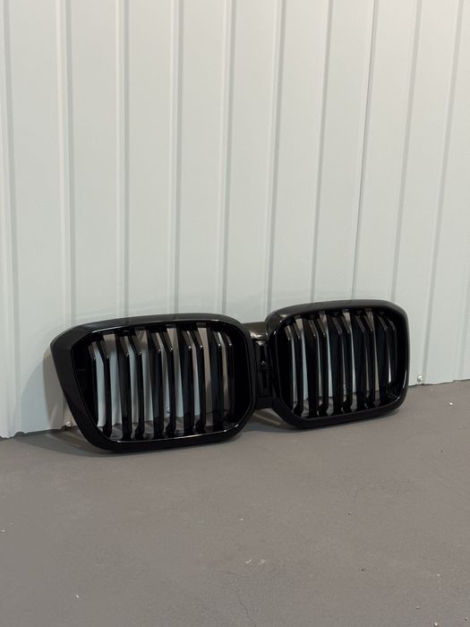 Ноздрі решітки BMW X3 X4 G01 G02 2022-2024 LCI Black чорні рестайлінг