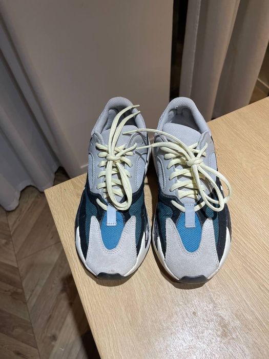 adidas Yeezy boost 700 Wave runner 39.