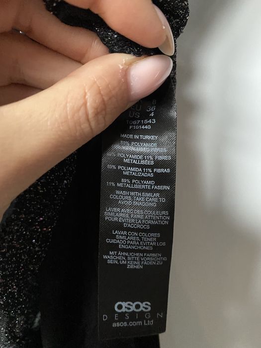 Nowe metaliczne body Asos