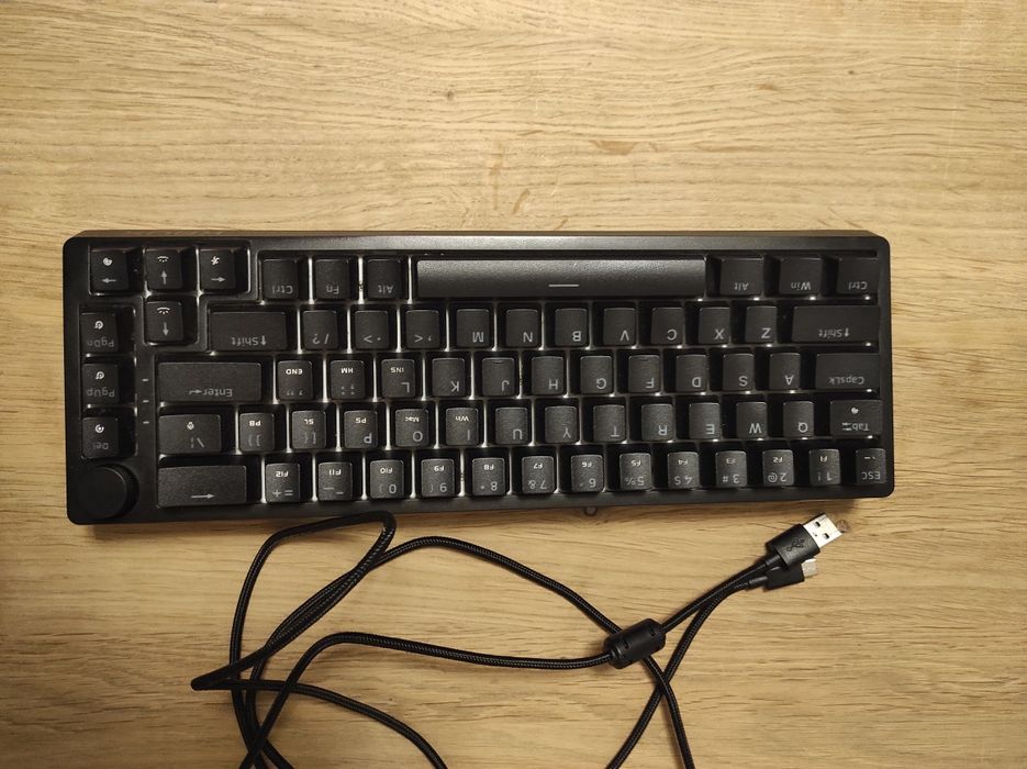 Krux Atax 65% PRO RGB Outemu red