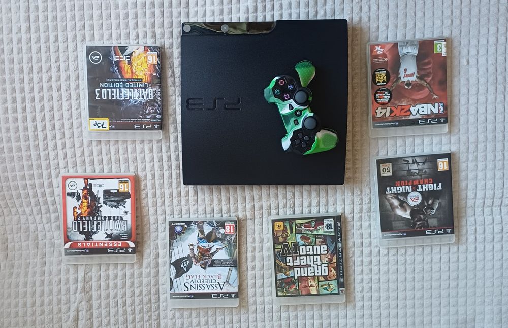 Konsola PlayStation 3, 465 gb z jednym padem I 6 grami