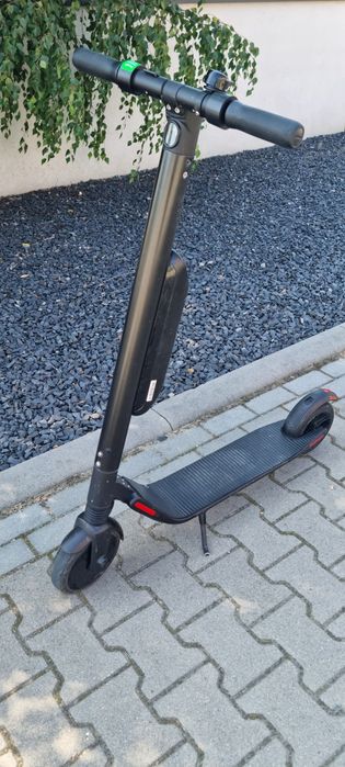 Hulajnoga elektryczna segway ninebot