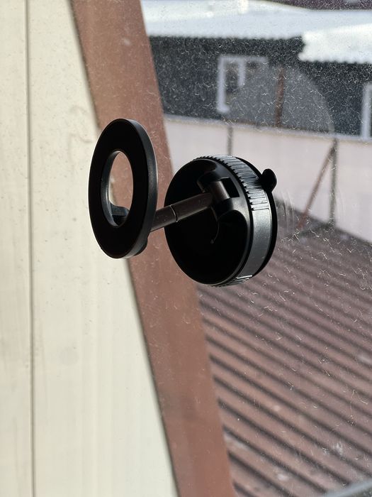 Магнітний тримач AeronStand для телефону в авто 360° на присосці