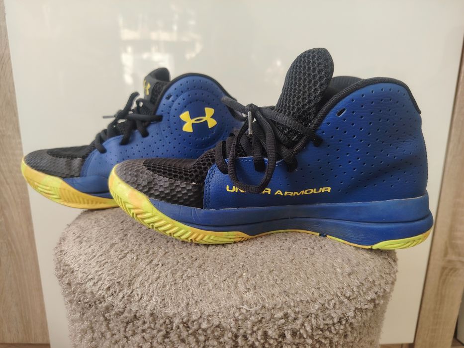 Buty sportowe under armour 36