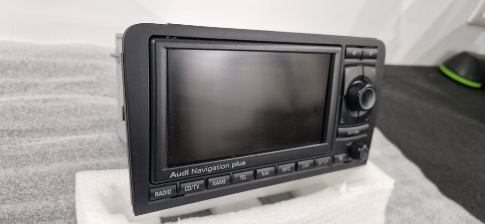 Radio RNS-E A3 8p.