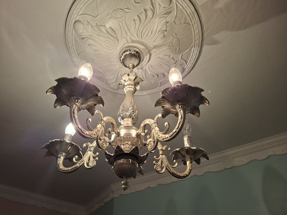Żyrandol  klasyczny