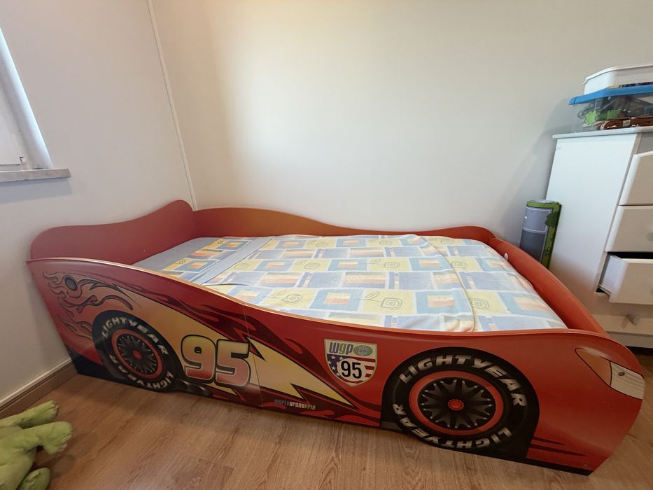 Cama modelo carro