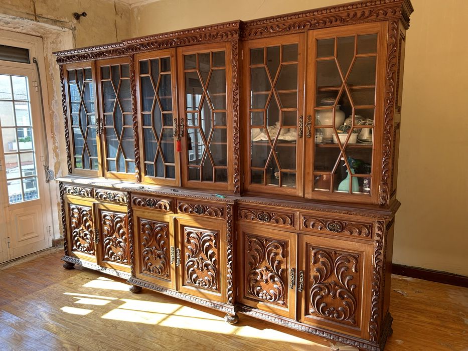 Armário de Sala Vintage Madeira Maciça