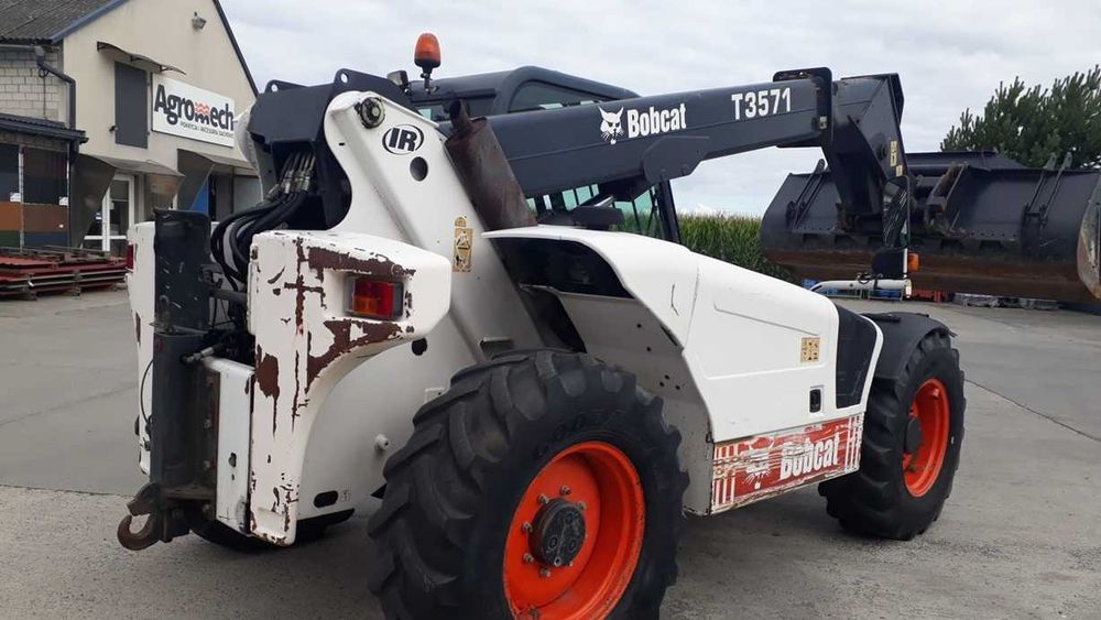 Ładowarka Teleskopowa BOBCAT T3571