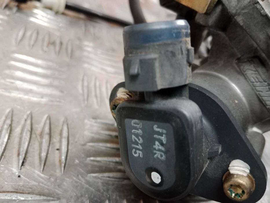 Honda CBR 600 F4i PC35 Przepustnice Przepustnica Wtryski TPS 01-06