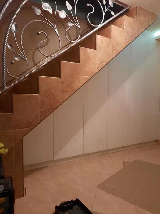 Meble na wymiar kuchnie szafy zabudowy