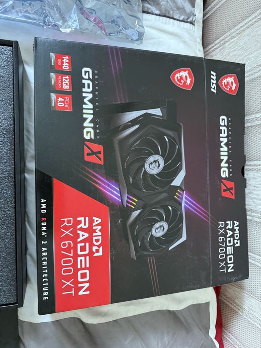 видеокарта radeon rx 6700 XT
