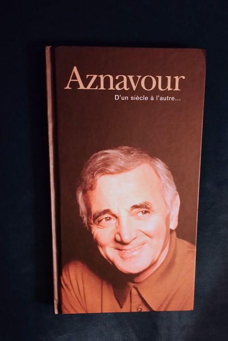 Aznavour ' D'Siecle a l' autre' 3CD's audio+livrinho