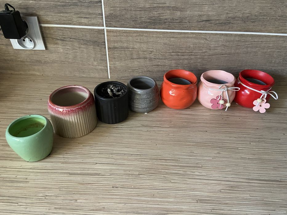 Doniczki mini ozdobne 9 szt kpl
