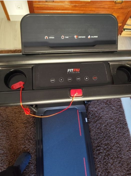 Passadeira de Corrida Dobrável FITFIU Fitness – Excelente Estado