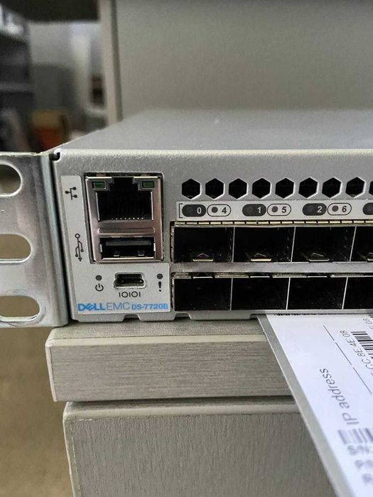 Коммутатор Dell EMC DS-7720B 48 портів SFP+ 64 Гбіт/с.: 49 999 грн ...