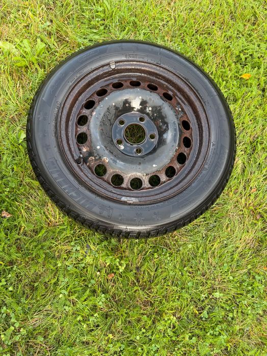 Opony zimowe z felgami Michelin Alpin 5 (205/55/16)