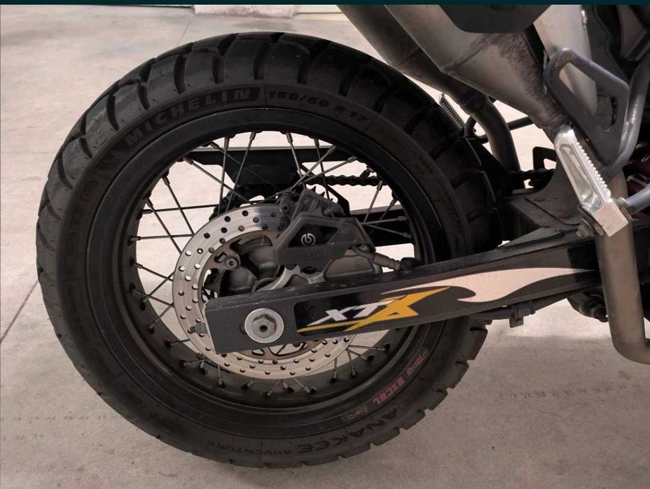 Vendo mota Yamaha 660xt
