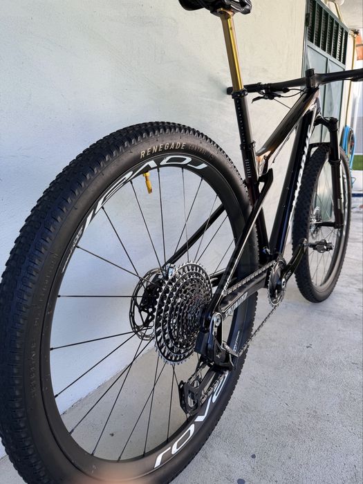 SpecializedS-Works Epic World Cup - SRAM XX AXS, RockShox Ultimate 2025 ...