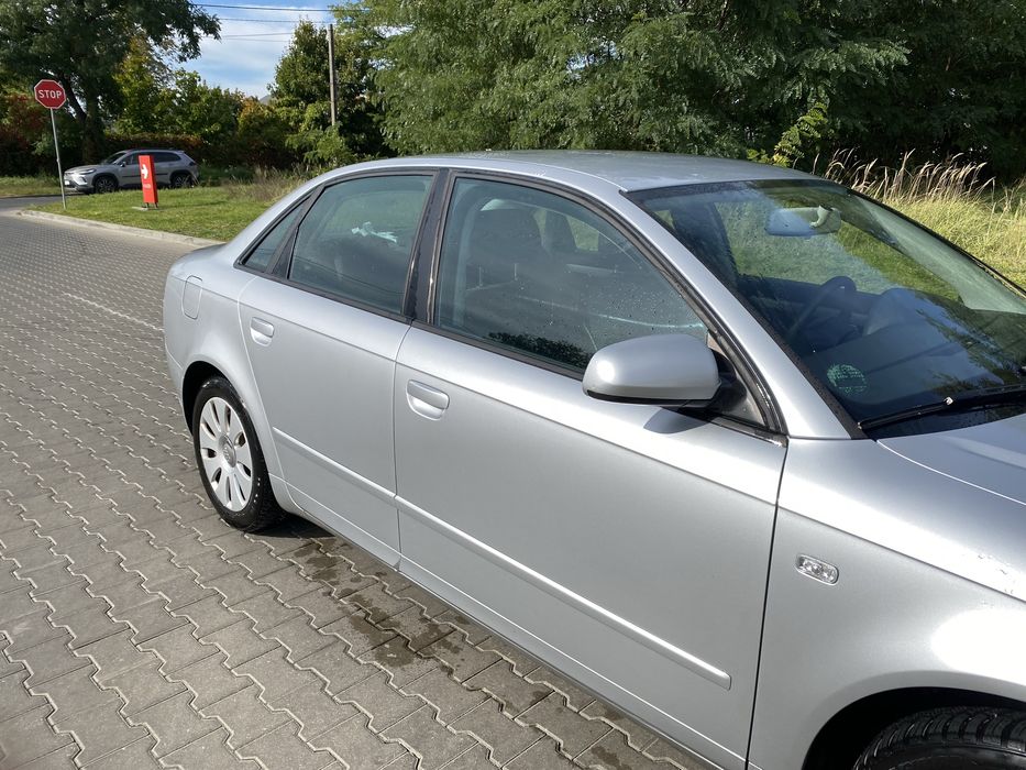 Auto Audi a4 b7 2.0 benzyna