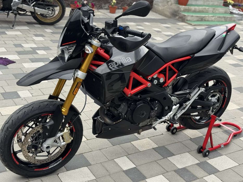 Продам мото Aprilia Dorsoduro