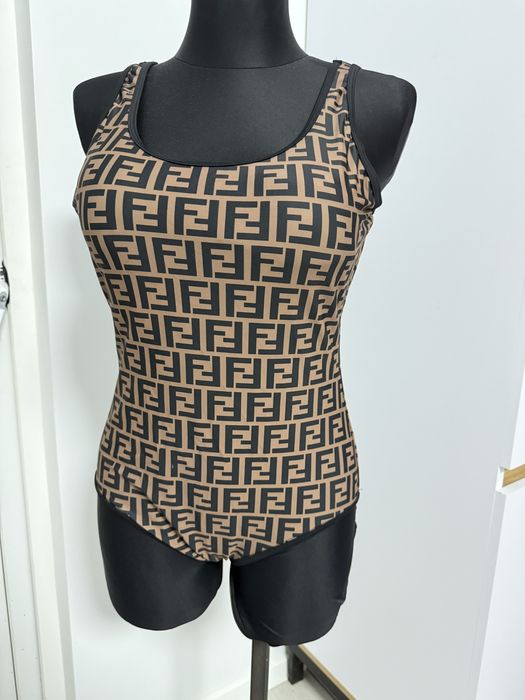 Оригінальний купальник Fendi XL (підходить на L–XL)