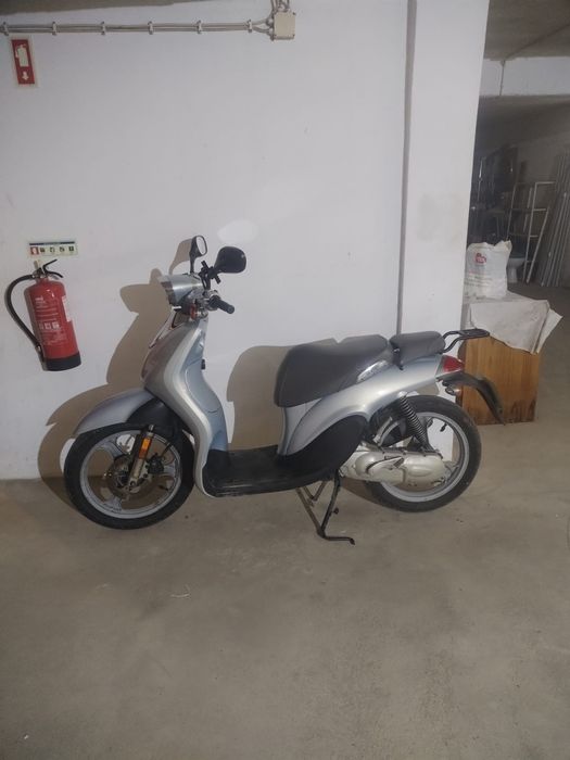 Yamaha Why em ótimo estado