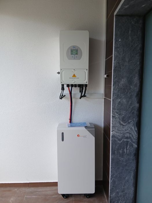 Energia  solar deye+bateria+paineis  Aiko kit apagao Incluido instalacao
