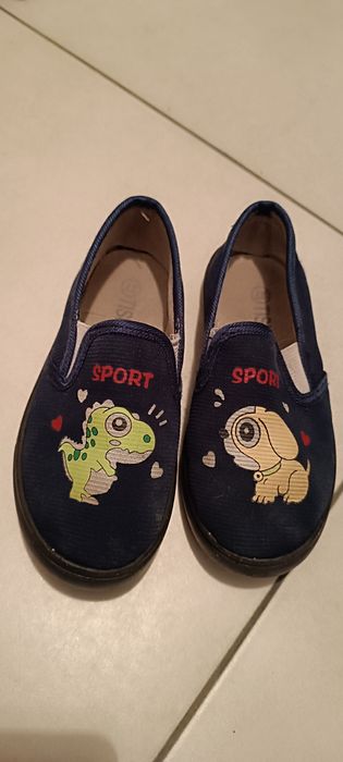 Взуття, макасіни, кросівки, кеди на хлопчика