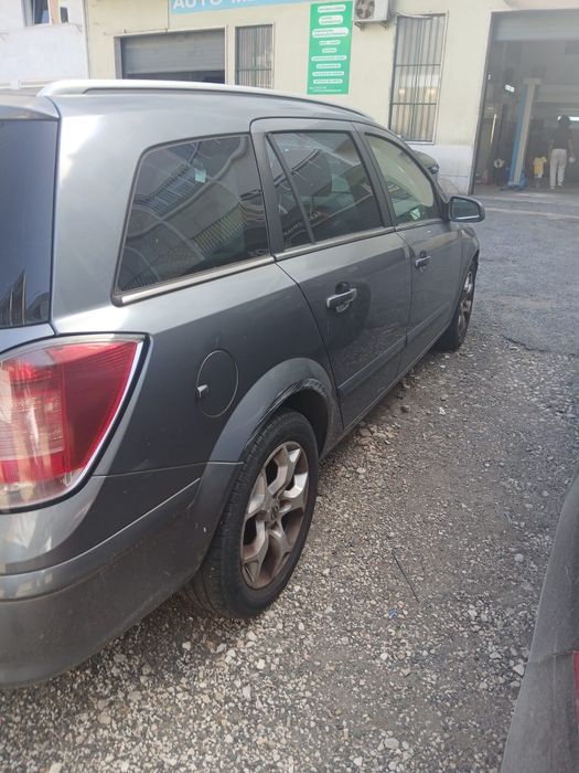 Opel Astra Caravan