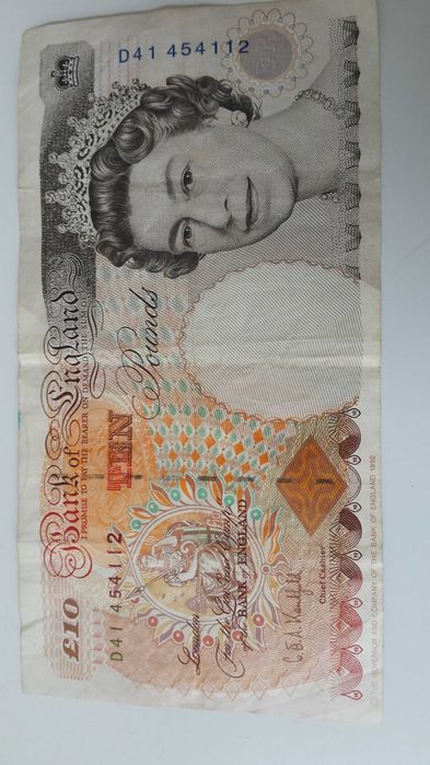 Vendo duas notas de 10 libras