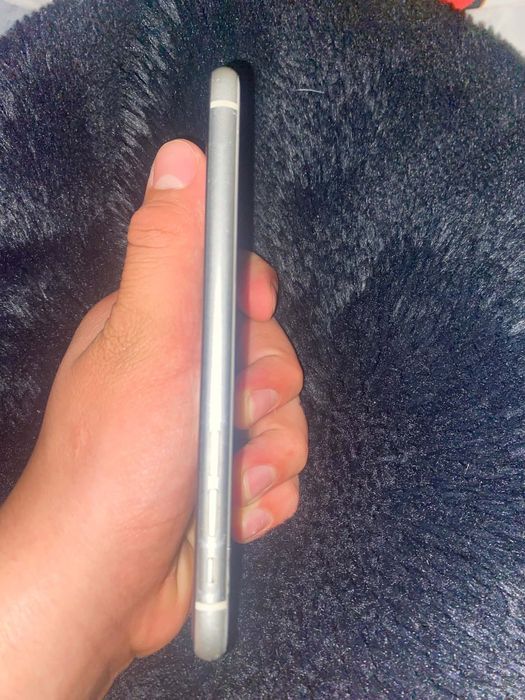 zamienie IPHONE 11