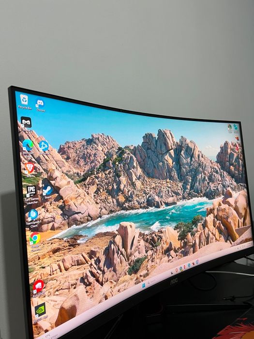 Monitor AOC 32 - 240HZ FHD