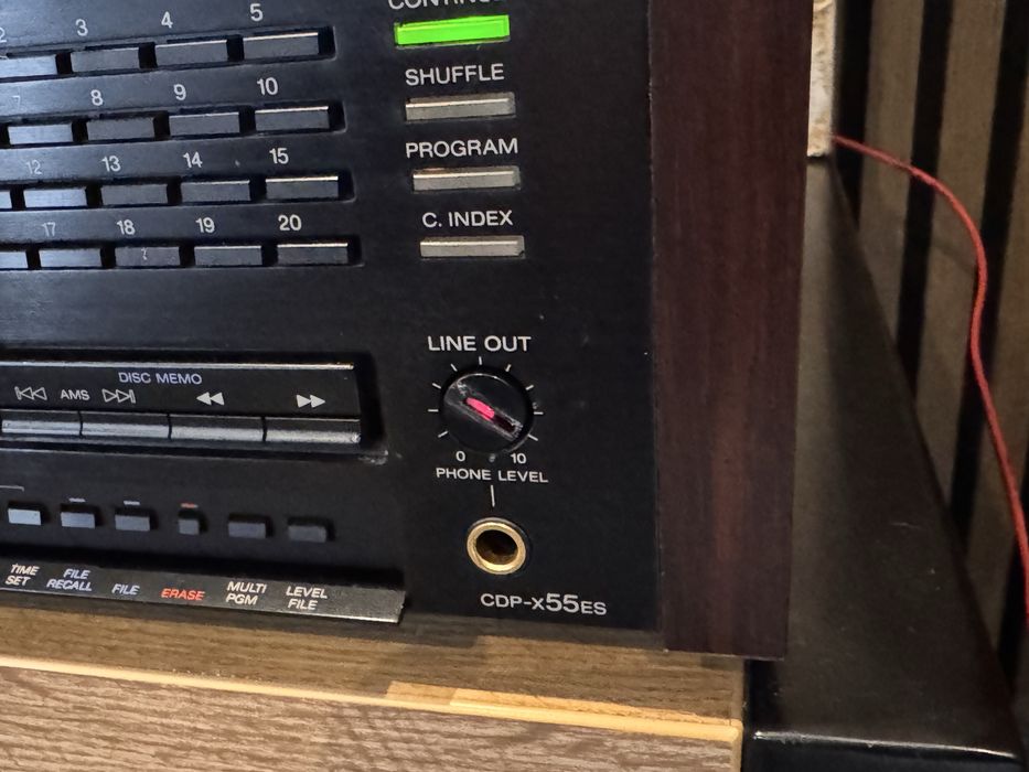 Odtwarzacz CD Sony CDP-x55es 55es